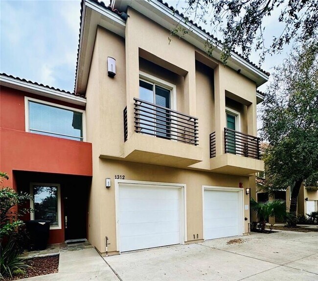 Foto del edificio - 29 E Pineridge Ave