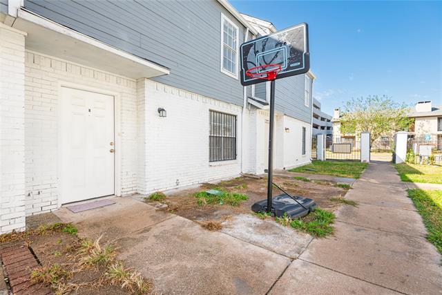 Foto principal - 4618 San Jacinto St