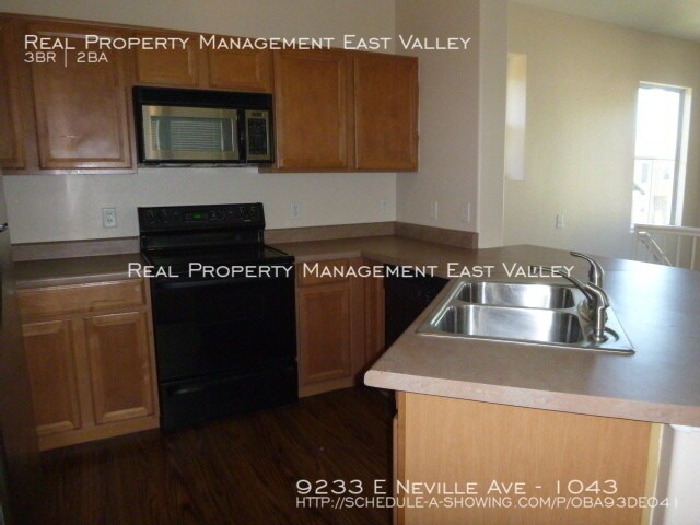 Foto del edificio - 9233 E Neville Ave
