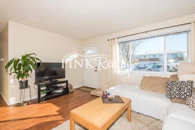 Foto del edificio - 1890 Chamberlin S