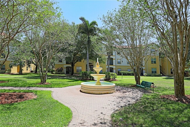 Building Photo - 11521 Villa Grand
