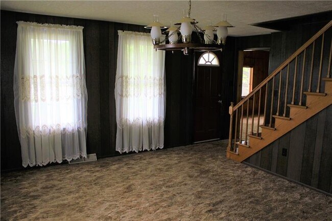 Foto del edificio - 105 Brady Ln