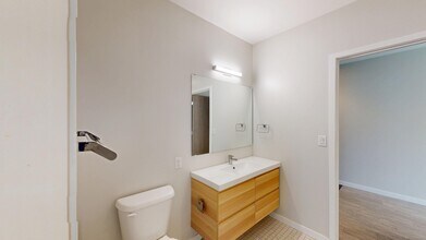 Building Photo - Rowat Lofts Apartments