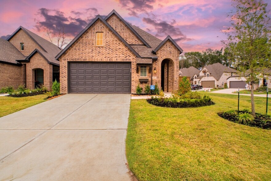 Foto principal - 7397 Mount Greylock Lp