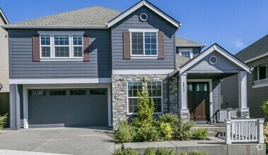 Building Photo - 5832 NW Bannister Dr