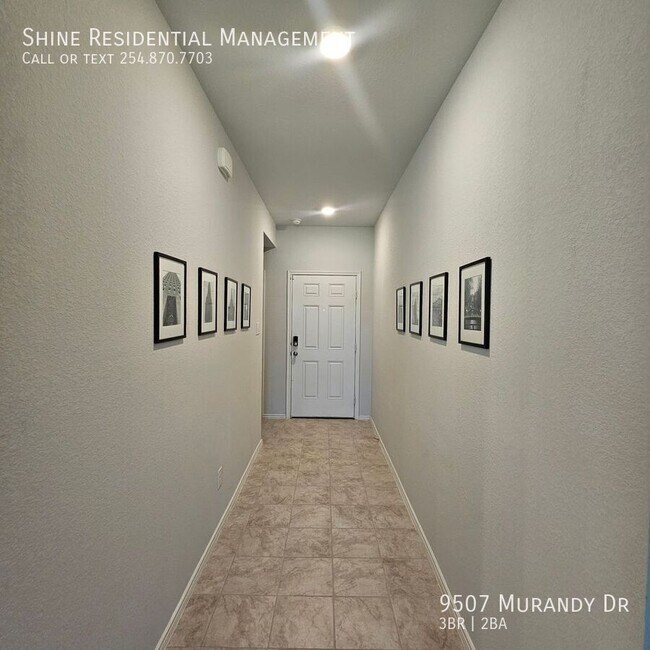 Building Photo - 9507 Murandy Dr