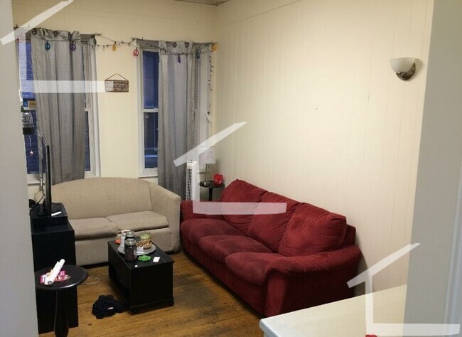Foto del edificio - 3 bed1bath unit in Fenway is available in 9/1