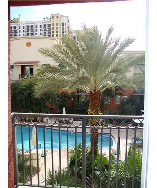 Foto del edificio - 600 S Dixie Hwy
