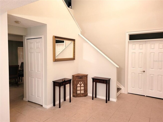 Foto del edificio - 5326 Woodridge Ln