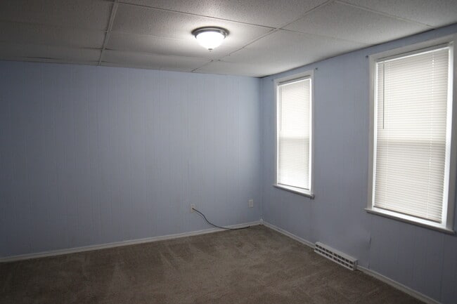 Building Photo - 807 W Wilkes Barre St