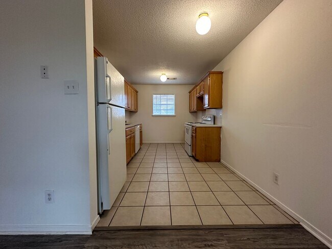 Foto del edificio - 4717 S.29th Street-C