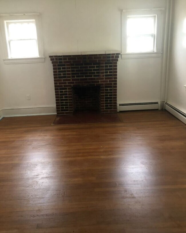 Sala de estar - 632 McDowell Ave NW