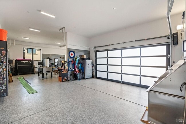 Foto del edificio - 3727 Lakebriar Pl