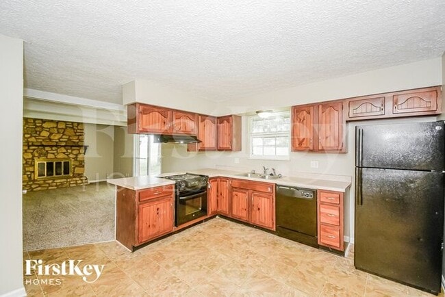Foto del edificio - 6811 Shelley Ct