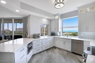 Building Photo - 400 Flagship Dr