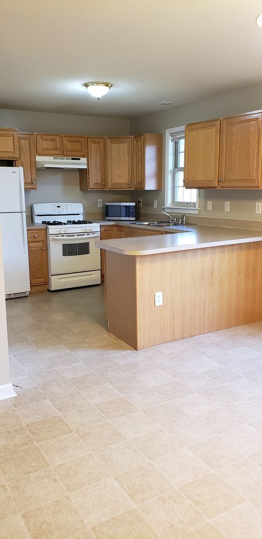 Building Photo - 634COAKWOODD