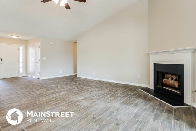 Foto del edificio - 3291 Duffee Ct