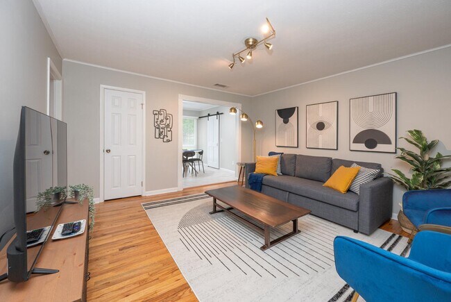 Foto del edificio - 3828 Reese Rd