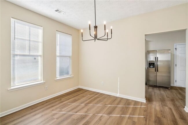 Building Photo - 4593 Parkway Cir