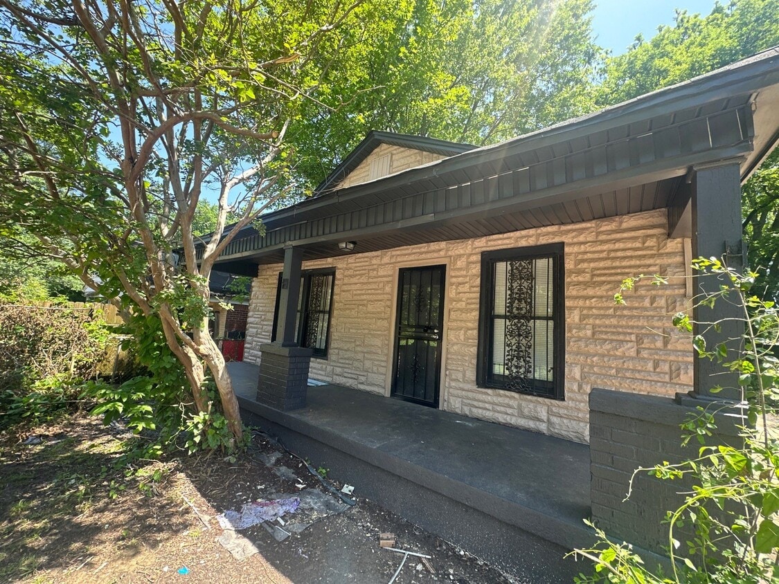 1444 Springdale St, Memphis, TN 38108 House Rental in Memphis, TN