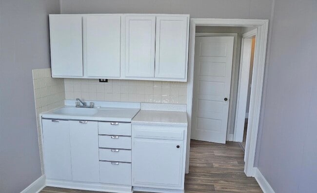 Foto del edificio - 403 N Market St