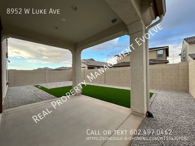 Building Photo - BRAND NEW GLENDALE HOME!