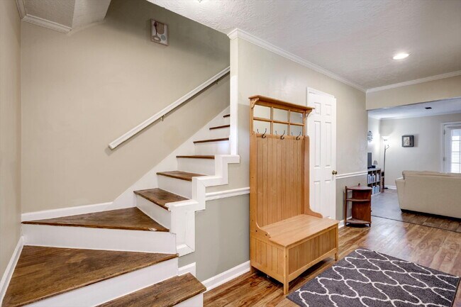 Foto del edificio - Fully Furnished Home