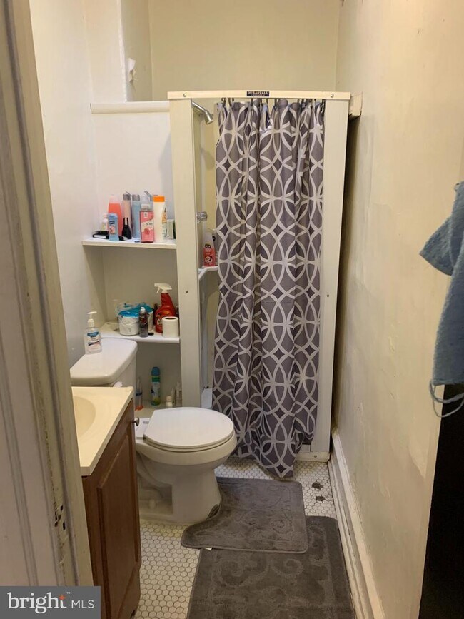 Foto del edificio - 7044 N Broad St