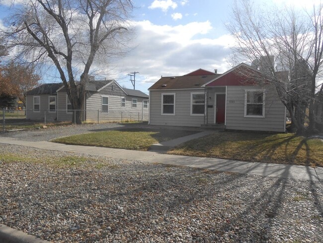 Photo - 2 Bed 1 Bath Apartment Near Lincoln Park