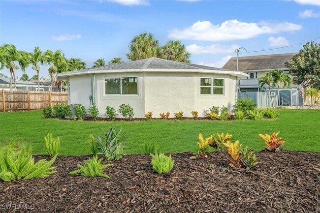 Building Photo - 190 Tarpon Rd