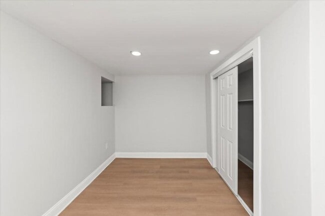 Foto del edificio - 3 bedroom in Chicago IL 60640