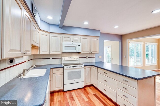 Building Photo - 3458 Indale Ct