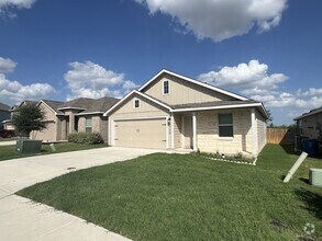 Building Photo - 5730 Cicada Cir