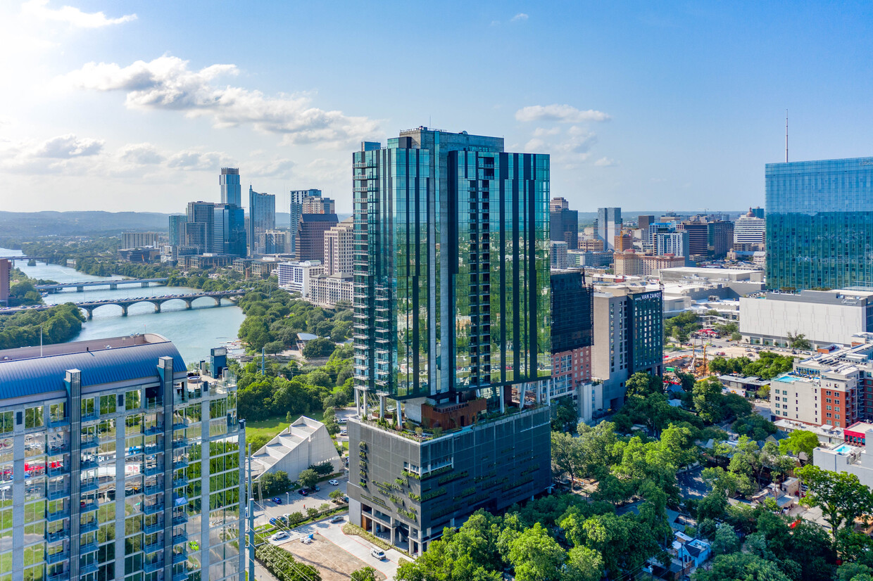 Rainey Street Apartments