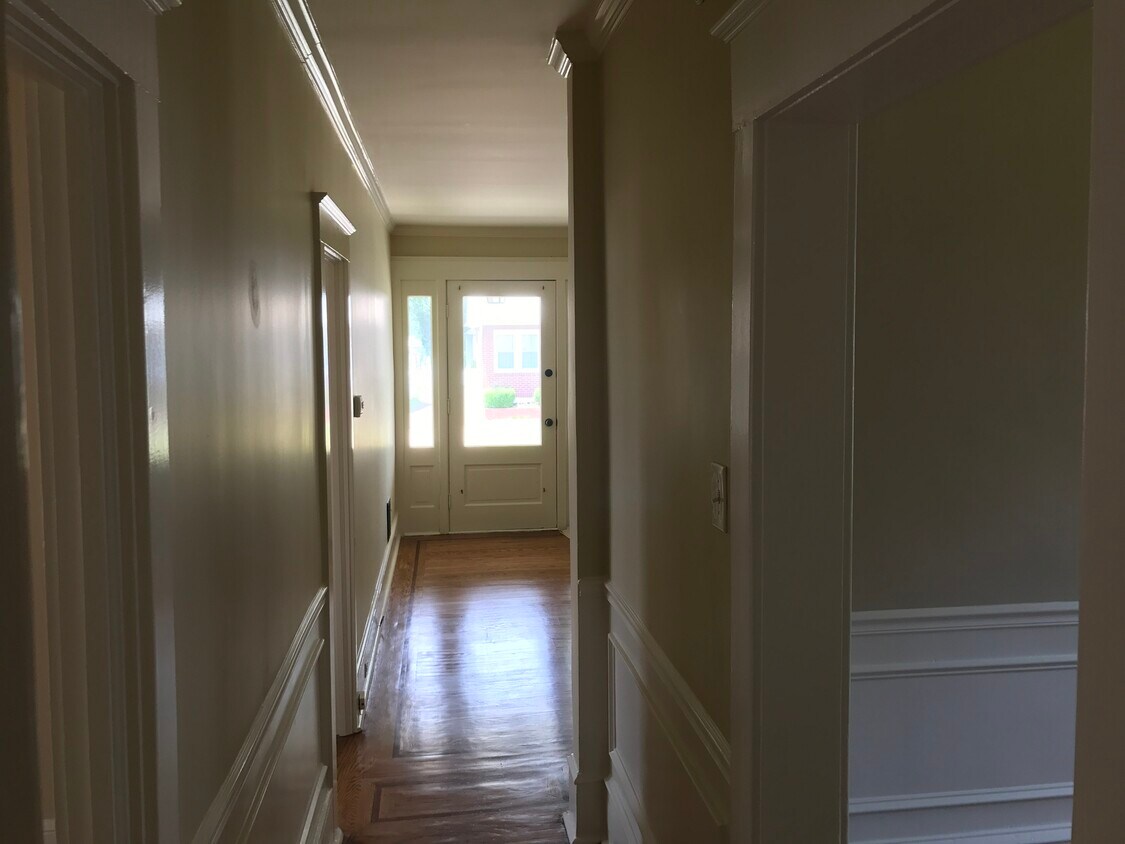 20 E Collingswood Ave, Oaklyn, NJ 08107 House Rental in Oaklyn, NJ