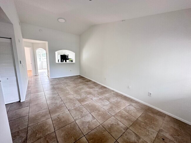 Building Photo - 3474 Briar Bay Blvd