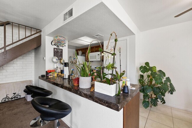 Foto del edificio - 72632 Raven Rd