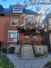 Building Photo - 264 St Clarens Ave