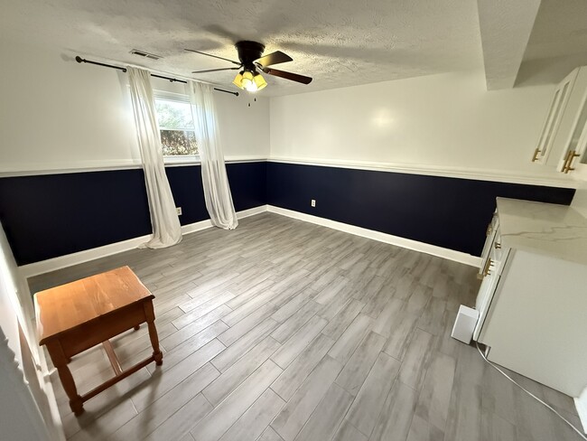 Foto del edificio - 4620 Norris Ct