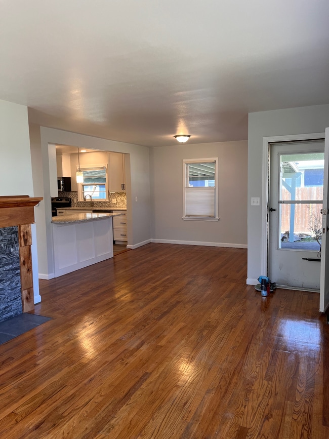 Building Photo - 1764 N Eldorado Ave