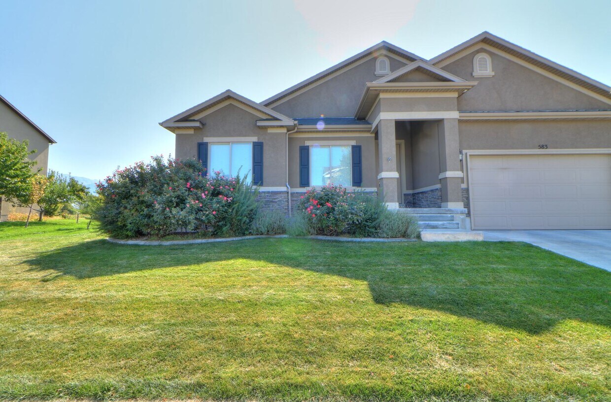 Foto principal - Lakeview Drive Home