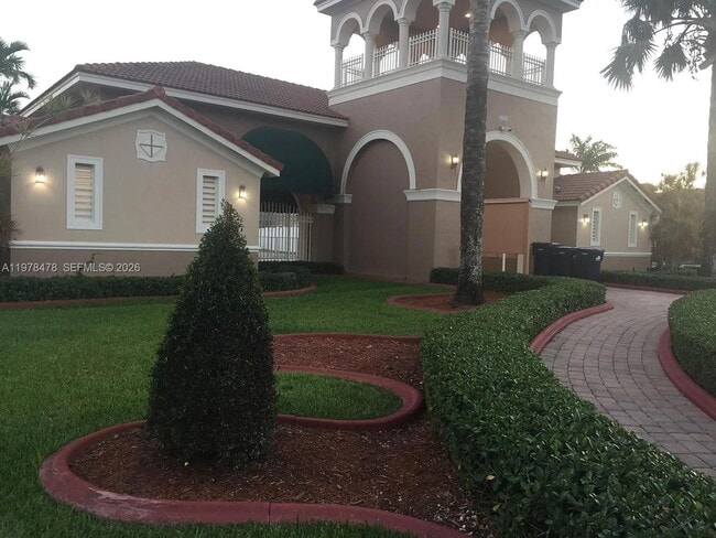 Building Photo - 13849 SW 275th Terrace