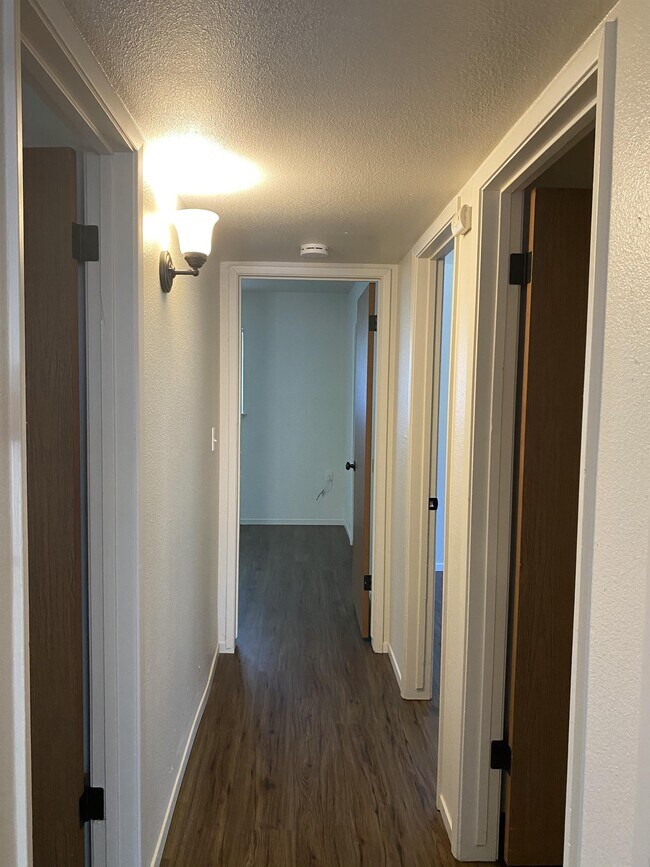 Foto del edificio - 3006 Delta Ave