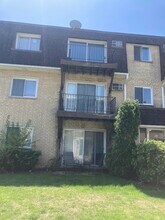 Building Photo - 92 Olesen Dr