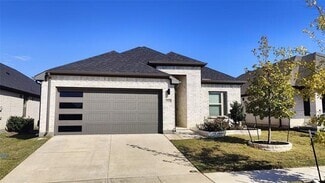 Building Photo - 1529 Wayback Dr