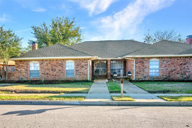 Foto del edificio - 2108 Teakwood Ln