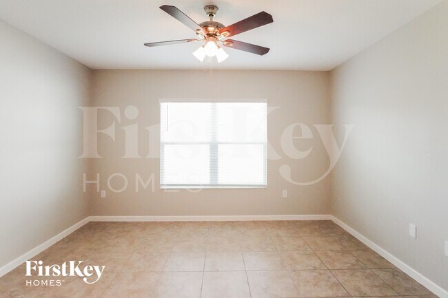 Foto del edificio - 822 Fillmore Ct