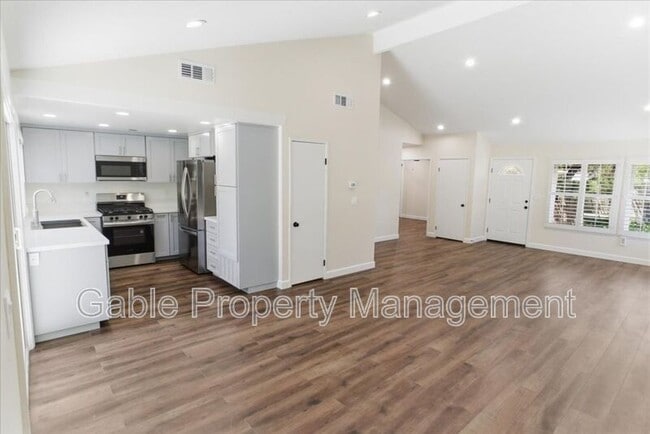 Building Photo - 25867 Blanca Way
