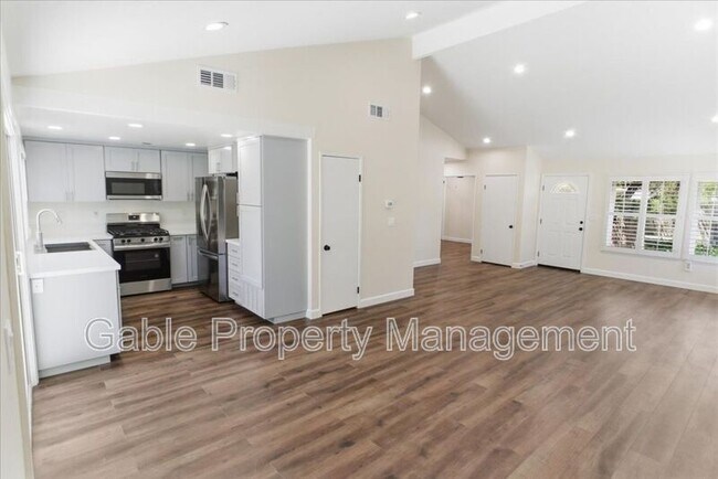 Foto del edificio - 25867 Blanca Way