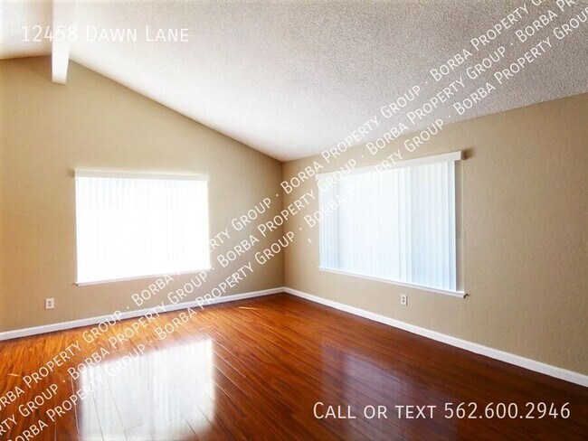 Building Photo - 12458 Dawn Ln